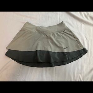 Nike Women’s Dri-Fit Tennis Skirt XS Gray